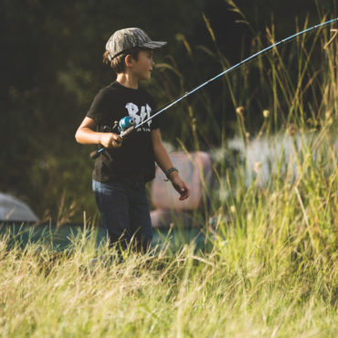 bc raskulls born to hunt tee youth fishing